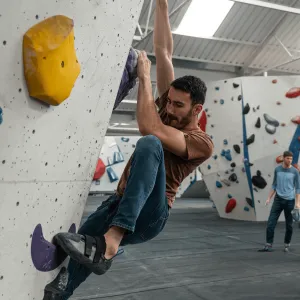I want to train flexibility and other aspects of climbing.